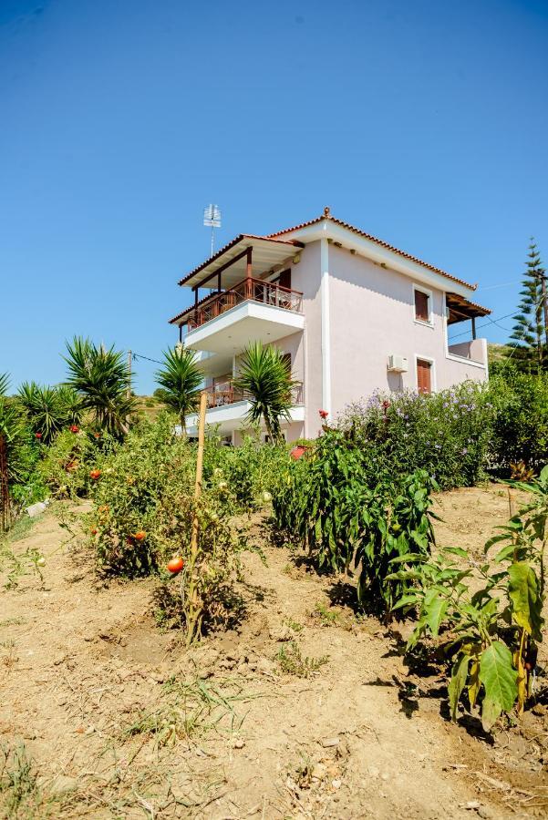 Maistrali Apartments Ratzaklion Exterior photo
